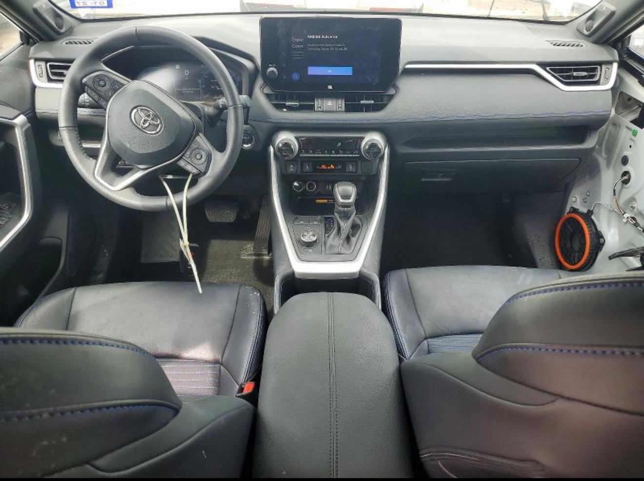 Toyota RAV4 Hybrid XSE 2024 — صورة 4
